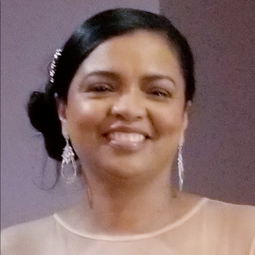 Meet your Posher, Teresa